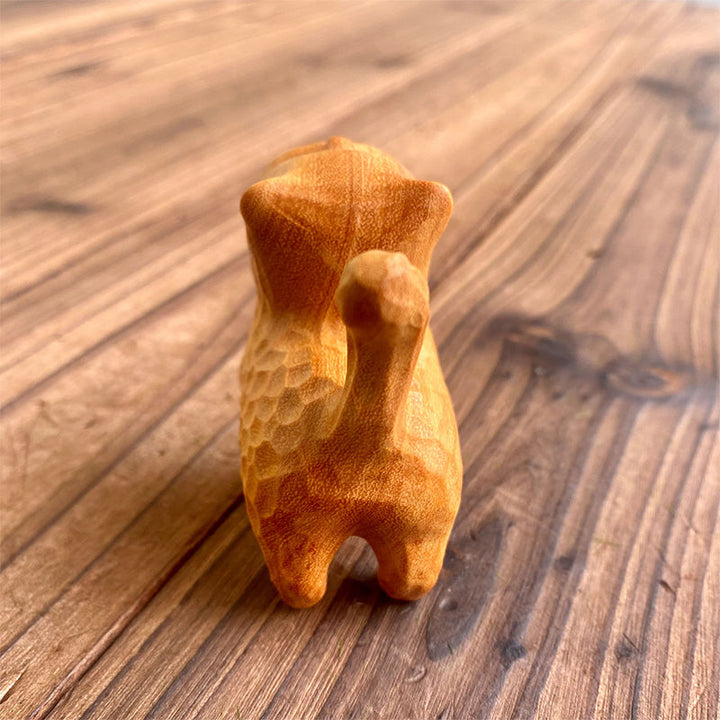 WhittleWhiskers - Ręcznie rzeźbione figurki kotów z drewna