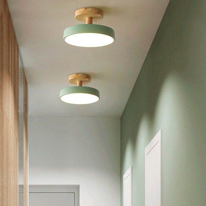 Nowoczesna Lampa Sufitowa LED z Drewna