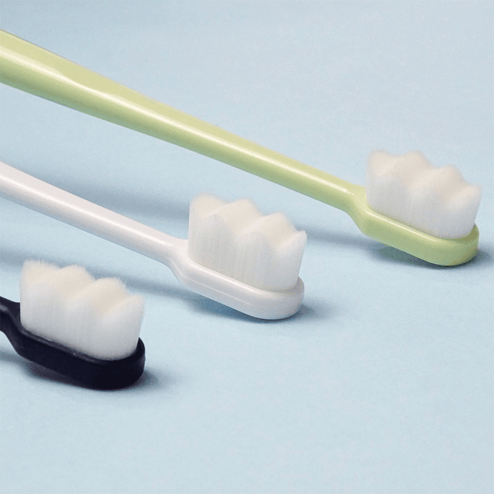 Ultrafin Mjuk Million Nano Szczoteczka do Zębów