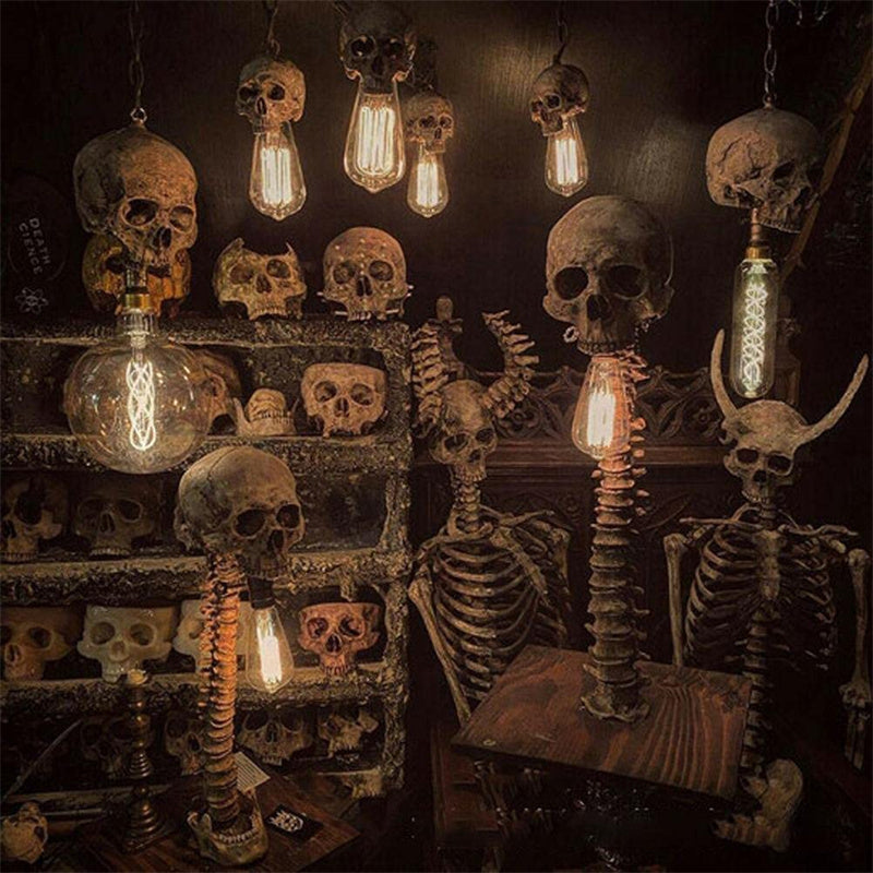 SkulloSpine – LED lampa czaszkowa z detalami kręgosłupa w mrocznym stylu dekoracyjnym