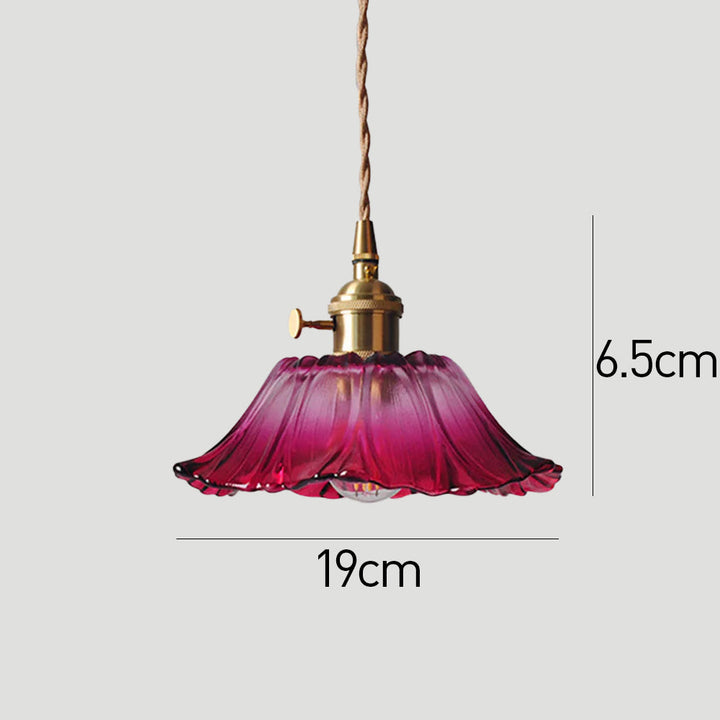 Witryna z Witrażem Kwiatowym w Stylu Vintage do Jadalni - Elegancki Retro Design, aby Rozświetlić Twoją Przestrzeń