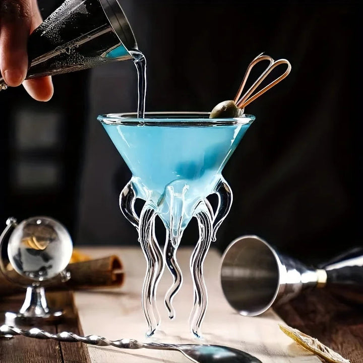 Carvallo - Unikalny kieliszek Martini inspirowany ośmiornicą dla stylowych domowych barów