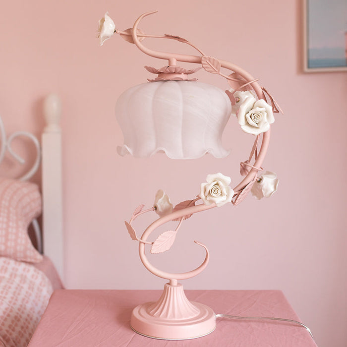 RoseGlow - Elegancka Lampa Överdraget