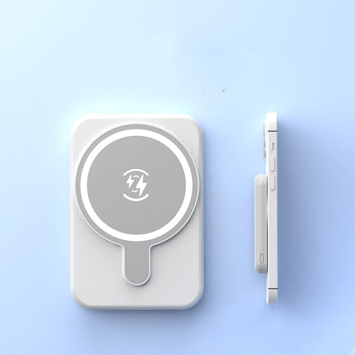 Magnetyczny powerbank na tyle telefonu
