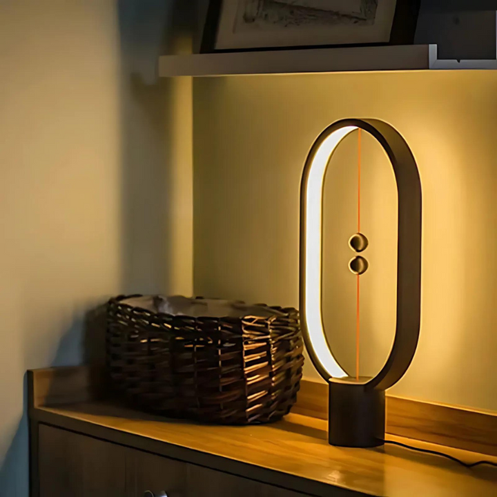 Carvallo – Uniwersalna Lampa Biurkowa LED z Eleganckim Designem do Nowoczesnych Wnętrz