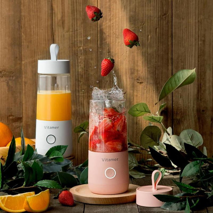 Różowy przenośny blender butelka z owocami