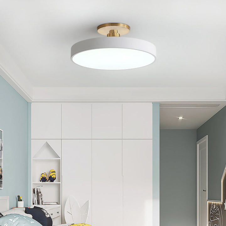 Lampa sufitowa Flush Round | Nowoczesna armatura LED | Miękkie światło | Metal i akryl