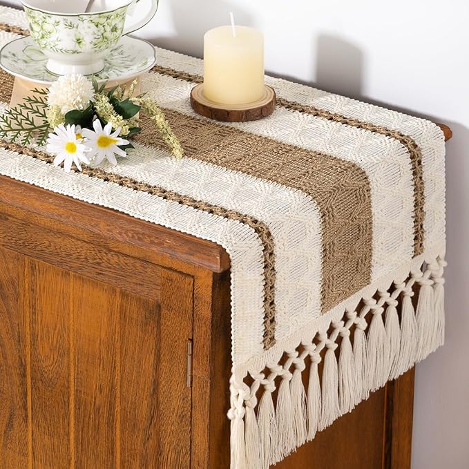 Boho Makrama Bieżnik – Rustykalna dekoracja z bawełny i lnu z frędzlami