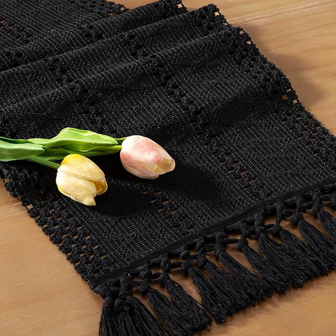Boho Makrama Bieżnik – Rustykalna dekoracja z bawełny i lnu z frędzlami
