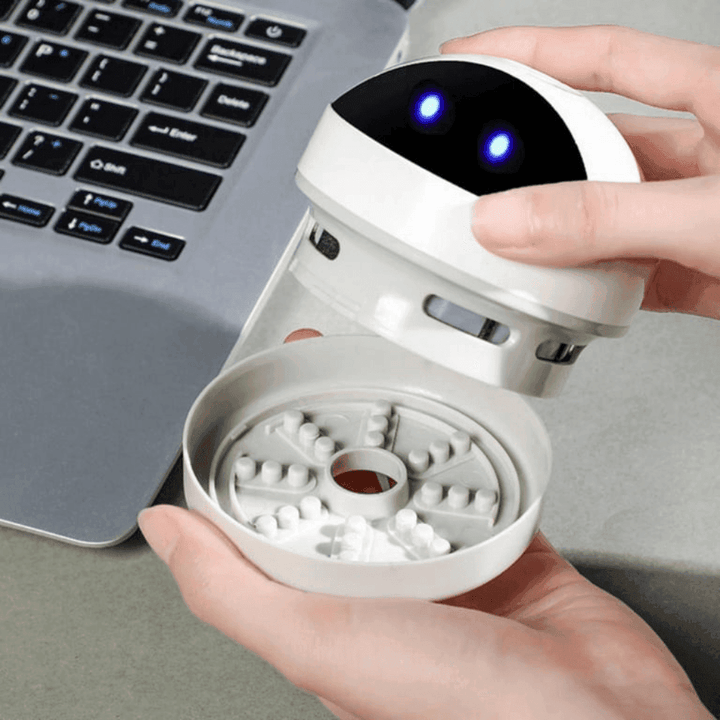 Kompaktowa Mini Odkurzacz Biurkowy – Robot Ładowany przez USB do Łatwego Odkurzania