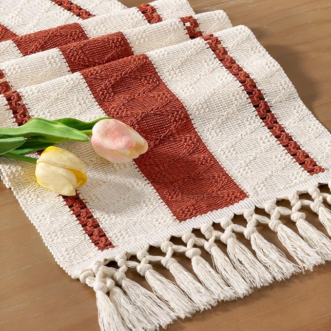 Boho Makrama Bieżnik – Rustykalna dekoracja z bawełny i lnu z frędzlami