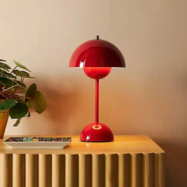 LunarGlow - Lampa biurkowa LED do nowoczesnych wnętrz