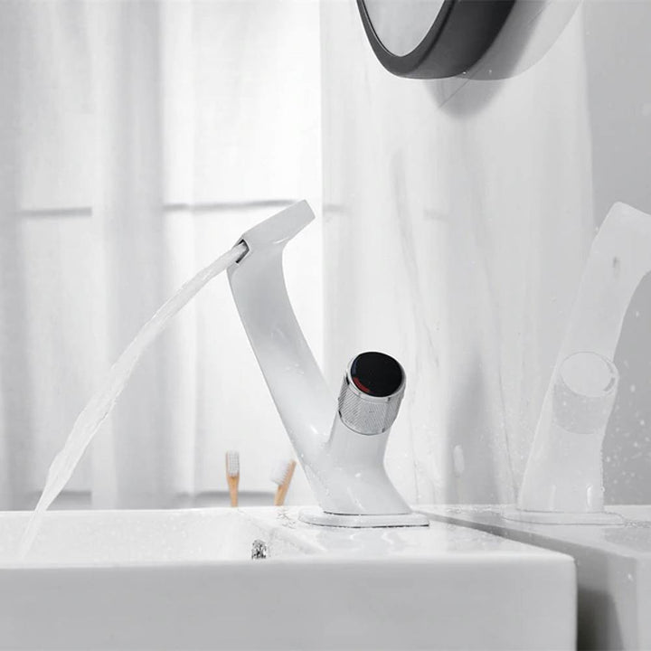 Nowoczesna bateria umywalkowa – Elegancki design dla stylowych, funkcjonalnych przestrzeni