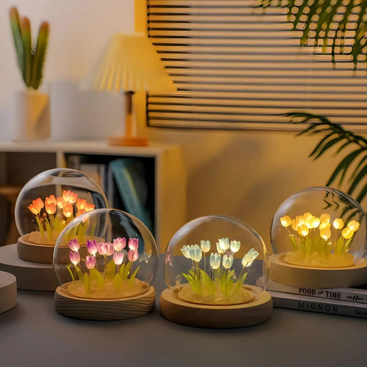 Elegancka Lampa Tulipanowa Pod Szklanym Kloszem dla Relaksującej Atmosfery