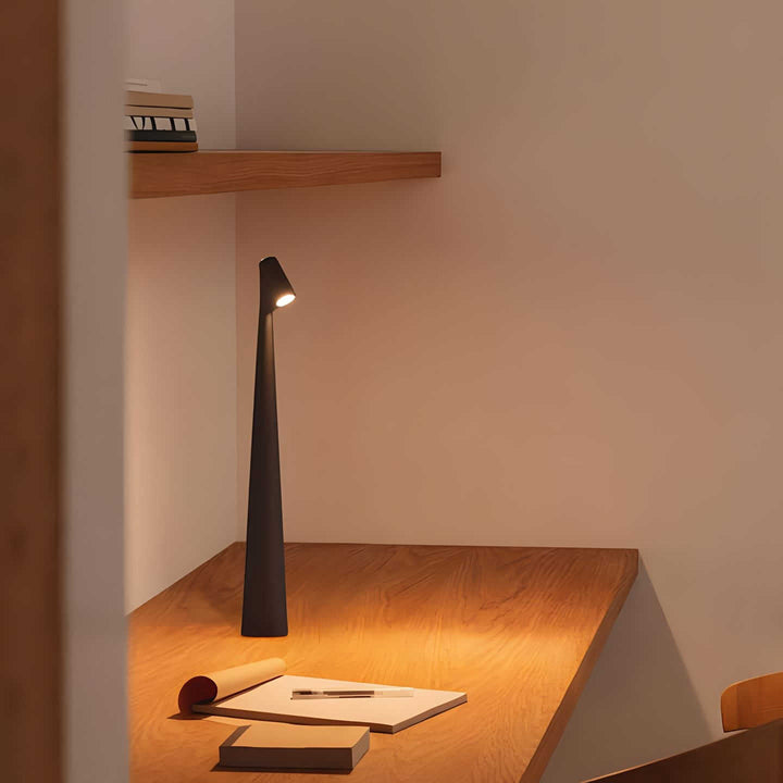 Carvallo – Elegancka Lampa Stołowa Dimbara z Wyszukaną Elegancją