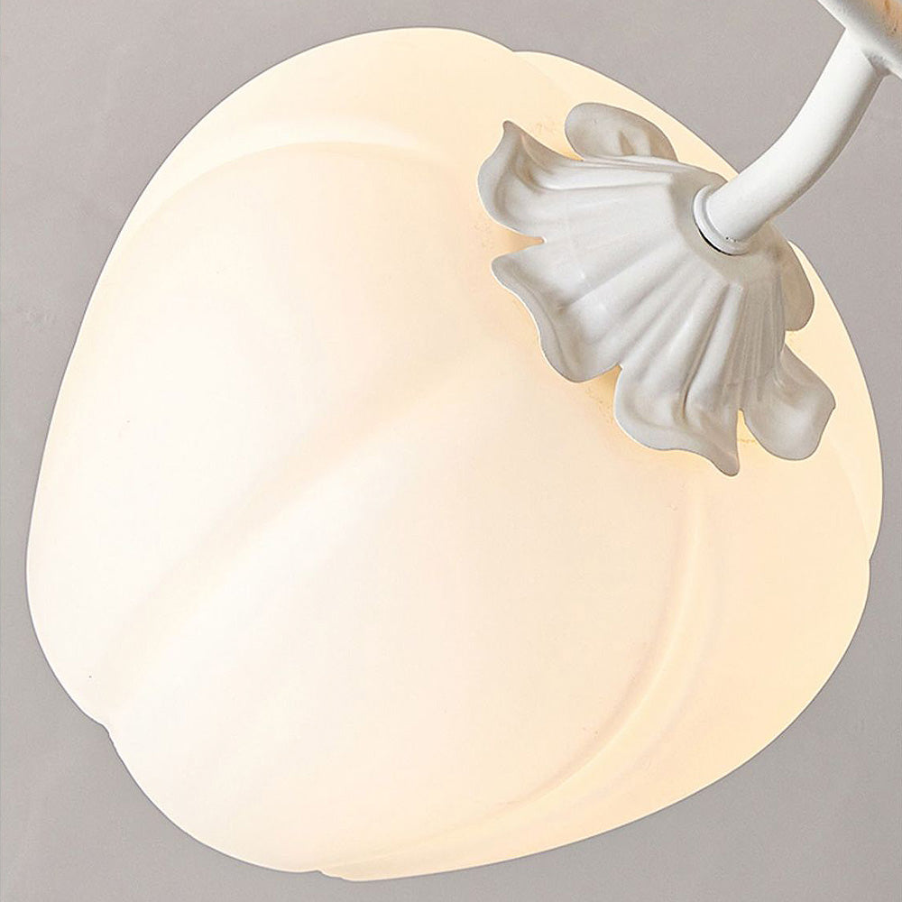Lampa sufitowa z kwiatowym wzorem na szkle