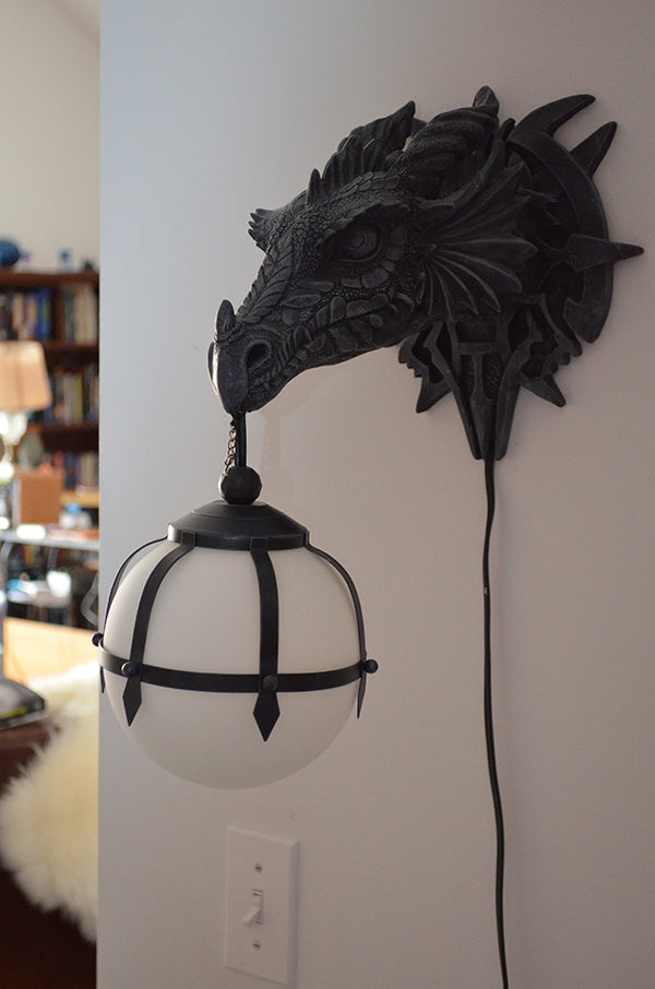 Lampa wisząca Royallure z głową smoka - 18 cm Unikalna dekoracja fantazyjna
