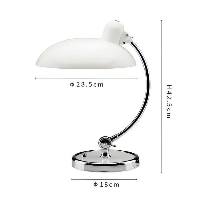 Lampa biurkowa w stylu skandynawskim – Minimalistyczne i przytulne oświetlenie sypialniane