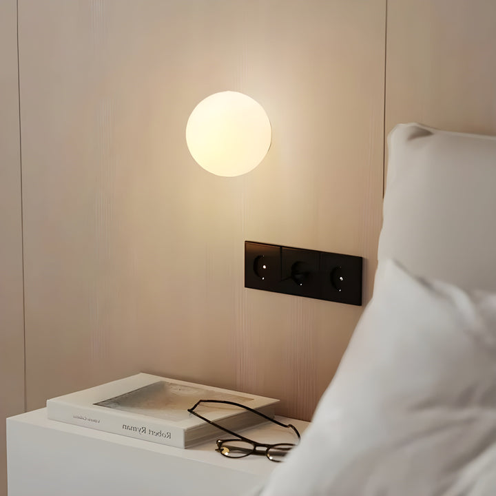 Okrągła Szklana Lampa Ścienna – Nowoczesna Lampa LED do Salonu lub Przedpokoju
