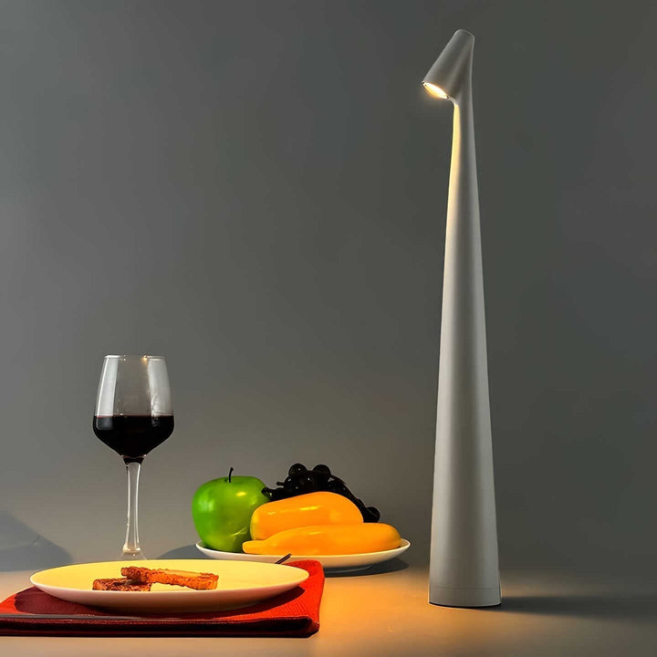 Carvallo – Elegancka Lampa Stołowa Dimbara z Wyszukaną Elegancją