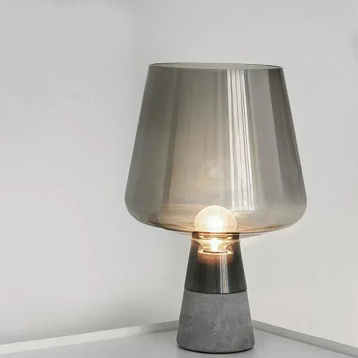 LumiSteel – Industrialna Lampa Stołowa ze Stali z Szklaną Kopułą, Vintage Nocna Lampa