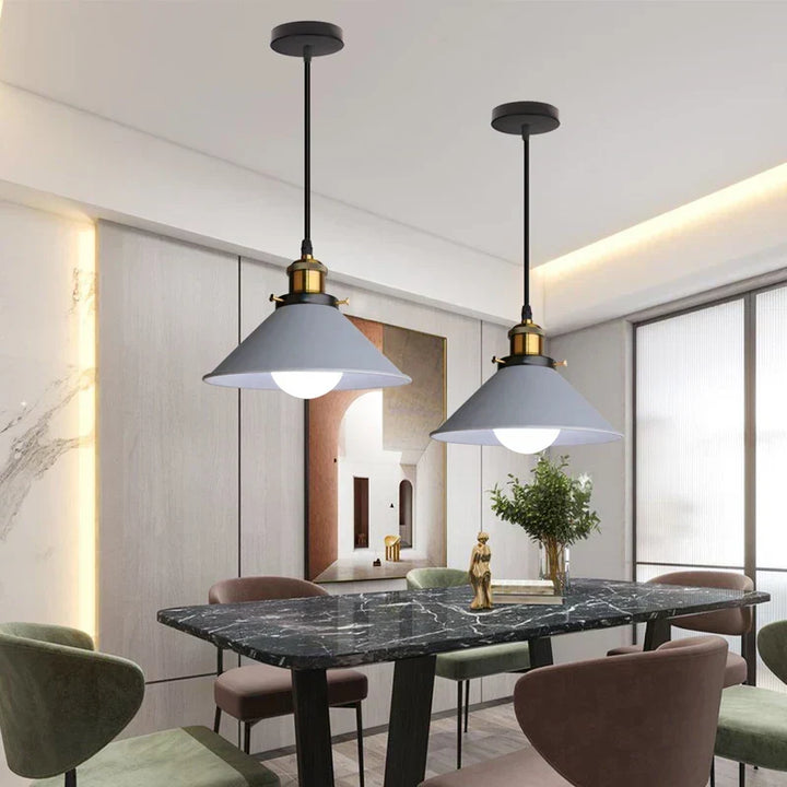 Industrialna Elegancja - LED Rogowa Lampa Wisząca
