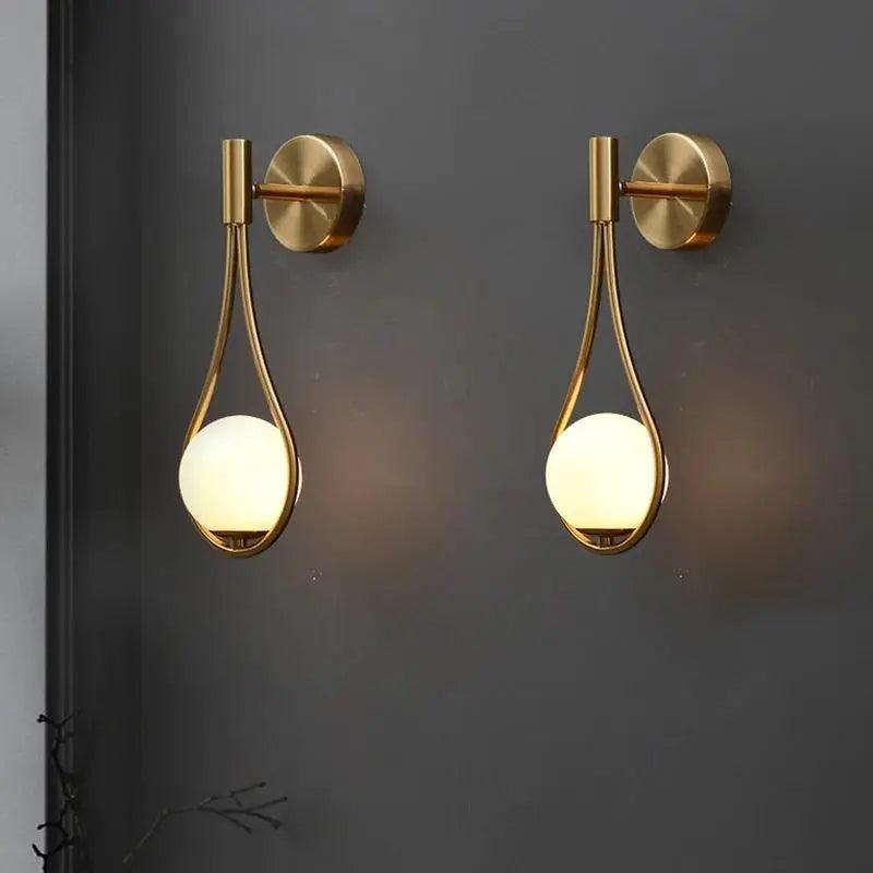Skandynawska Lampa Ścienna dla Stylowych Wnętrz