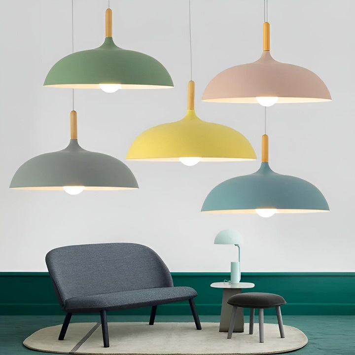 Lampa wisząca z dębu – Minimalistyczne oświetlenie sufitowe w skandynawskim stylu