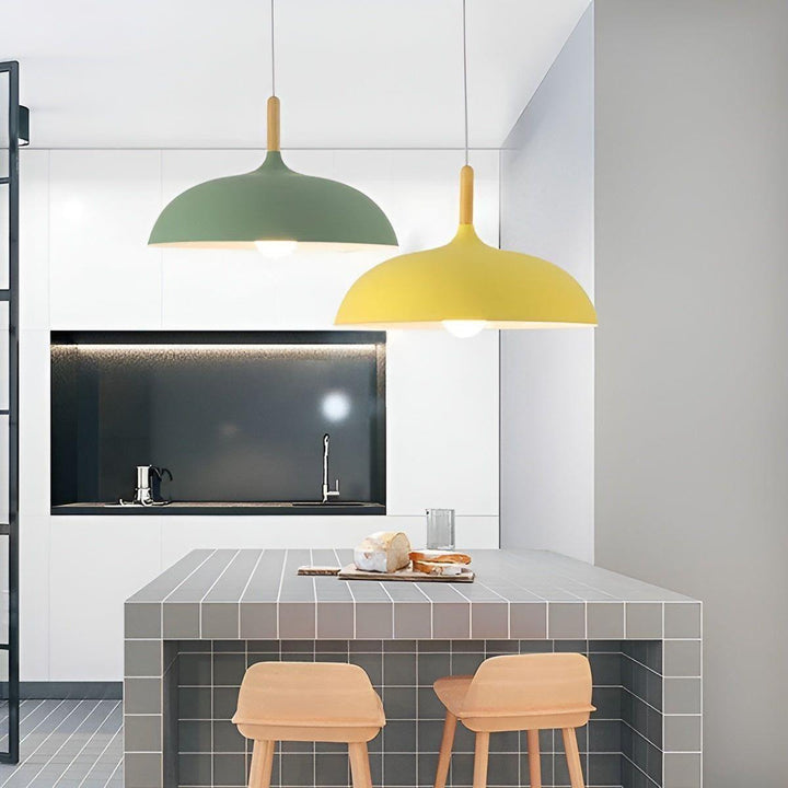 Lampa wisząca z dębu – Minimalistyczne oświetlenie sufitowe w skandynawskim stylu