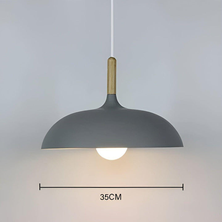 Lampa wisząca z dębu – Minimalistyczne oświetlenie sufitowe w skandynawskim stylu
