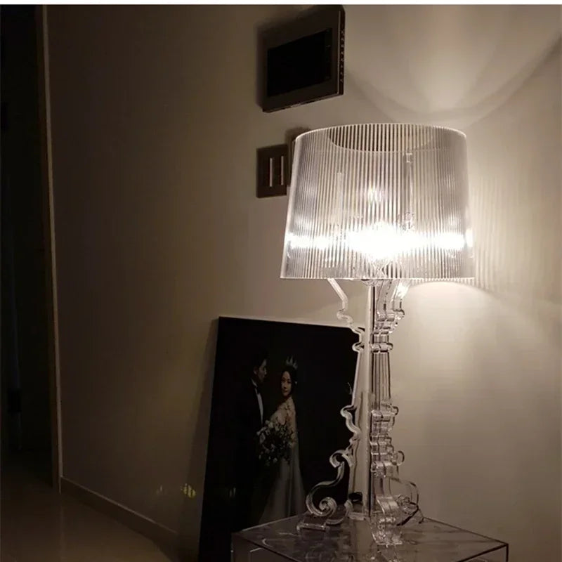Burgundowa Lampa Stołowa z Ponadczasową Elegancją do Wnętrz