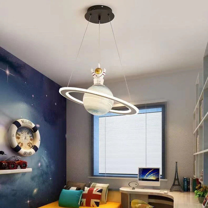 Lampa LED Wisząca z Planetarnym Motywem do Pokoju Dziecięcego