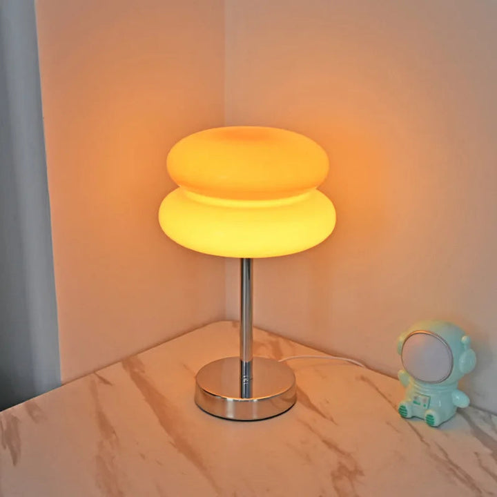 Carvallo - Elegancka lampa stołowa z kulinarną elegancją