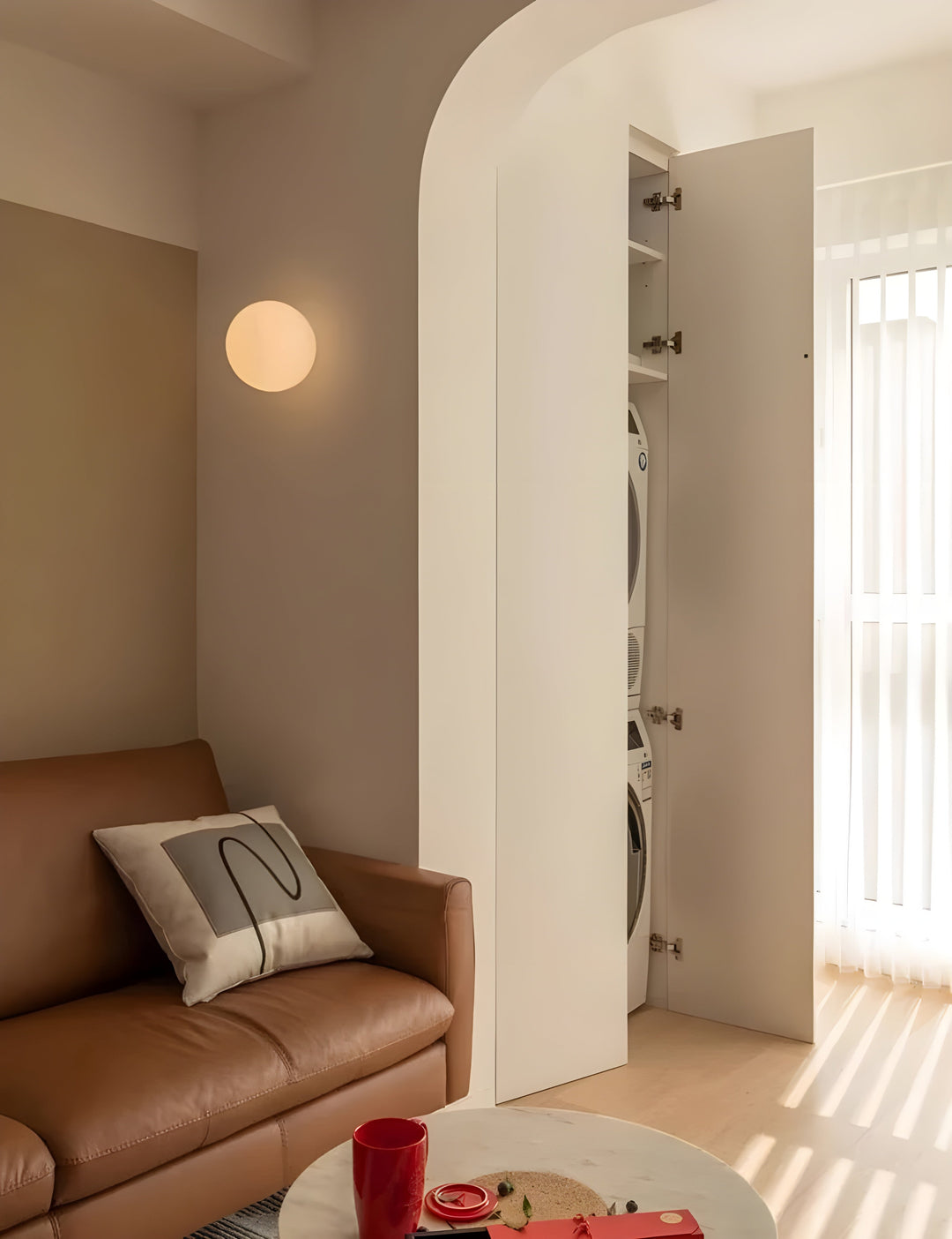 Okrągła Szklana Lampa Ścienna – Nowoczesna Lampa LED do Salonu lub Przedpokoju