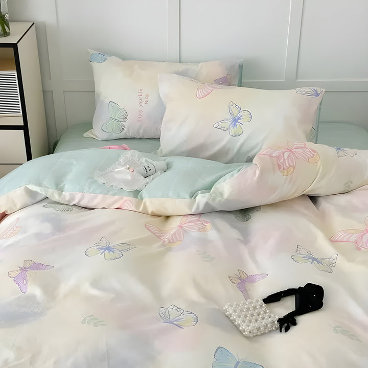 Zestaw pościeli CherryBliss – Elegancki zestaw pościeli z ochraniaczem na materac