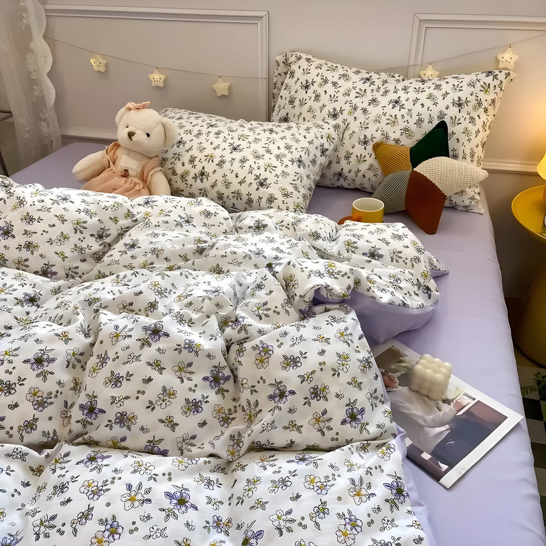 Zestaw pościeli CherryBliss – Elegancki zestaw pościeli z ochraniaczem na materac