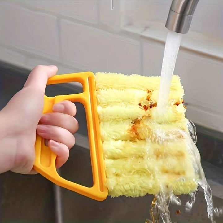 1+1 gratis | Szczotka z mikrofibry do żaluzji