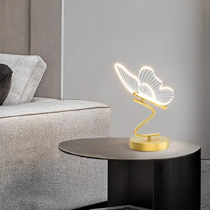 Lampa stołowa Carvallo Lunavia | 3 źródła światła | Motyw motyla | Akryl i złoto | 6 W