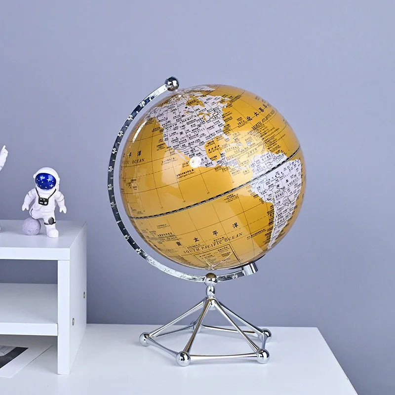 Lampa z Obracającym Się Globusem LED Royaleva – Oświetlający Element Dekoracyjny