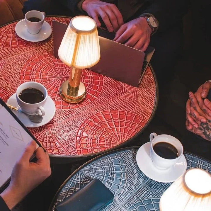 Elegancka bezprzewodowa lampa stołowa LED Silk Touch – nowoczesna elegancja