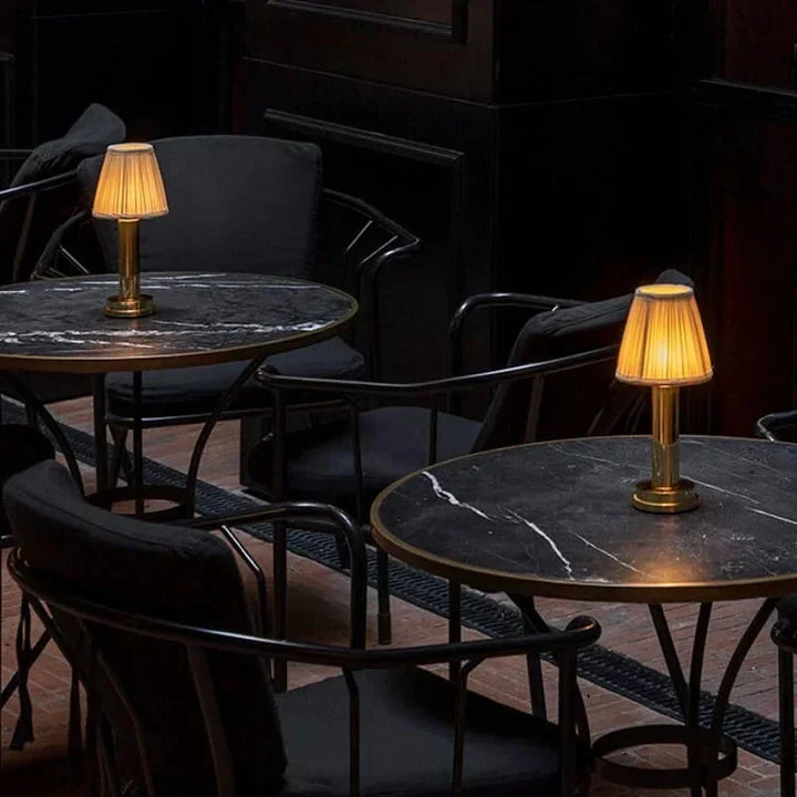 Elegancka bezprzewodowa lampa stołowa LED Silk Touch – nowoczesna elegancja