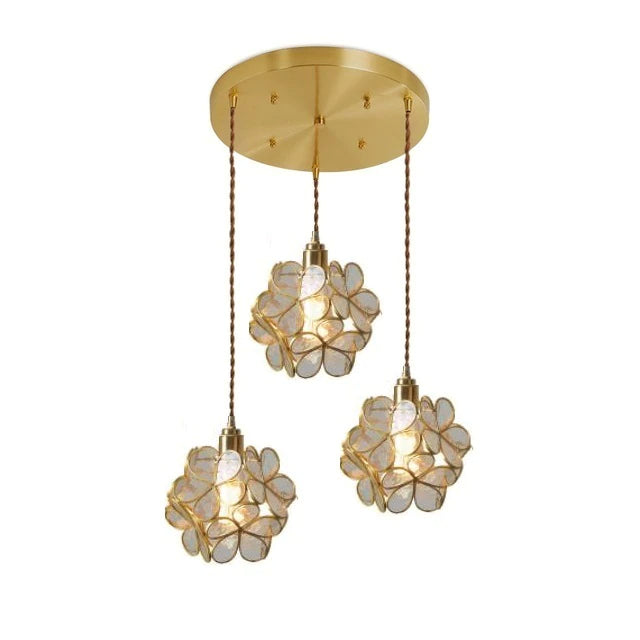 Lampa Wisząca Femke Szklana – Skandynawski design z regulowaną wysokością i kloszem w kształcie kwiatu