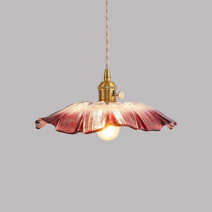 Witryna z Witrażem Kwiatowym w Stylu Vintage do Jadalni - Elegancki Retro Design, aby Rozświetlić Twoją Przestrzeń