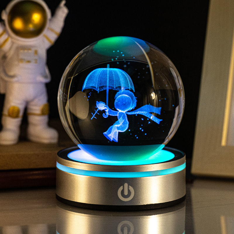 Lampka nocna kryształowa kula 3D z grawerem wewnątrz