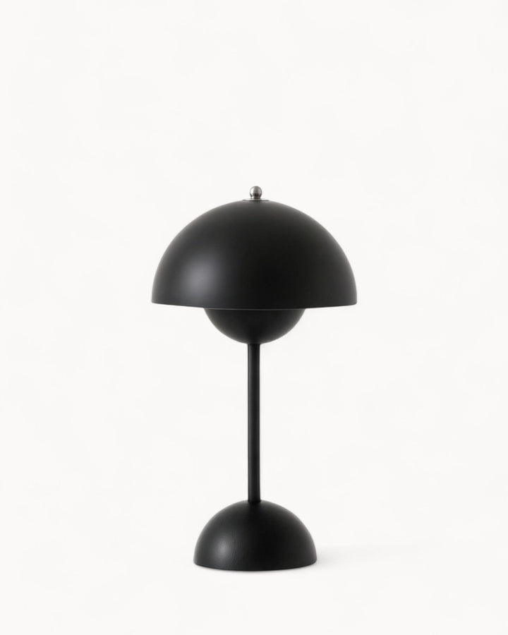 Carvallo – Lampa Stołowa LED w Skandynawskim Stylu, Ściemniana i Trwała w Metalu