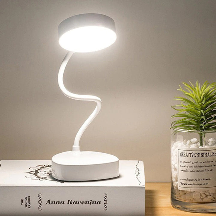 Biała lampka nocna do czytania