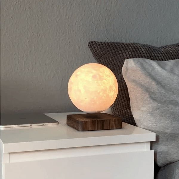 LunaFloat – Levitująca oryginalna lampa księżycowa