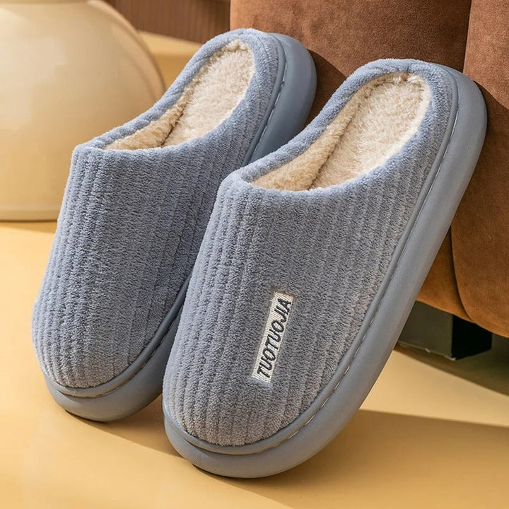 Kapcie z pianki memory foam Fluffiga