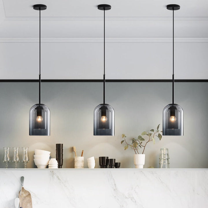 Lampa wisząca z połowy wieku w podwójnym szkle