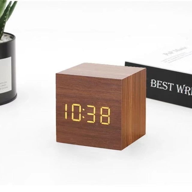 Carvallo – Stylowy budzik LED z minimalistycznym designem i inteligentnymi funkcjami